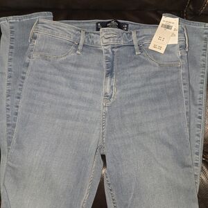 Hollister Women's Light Blue Jeans
